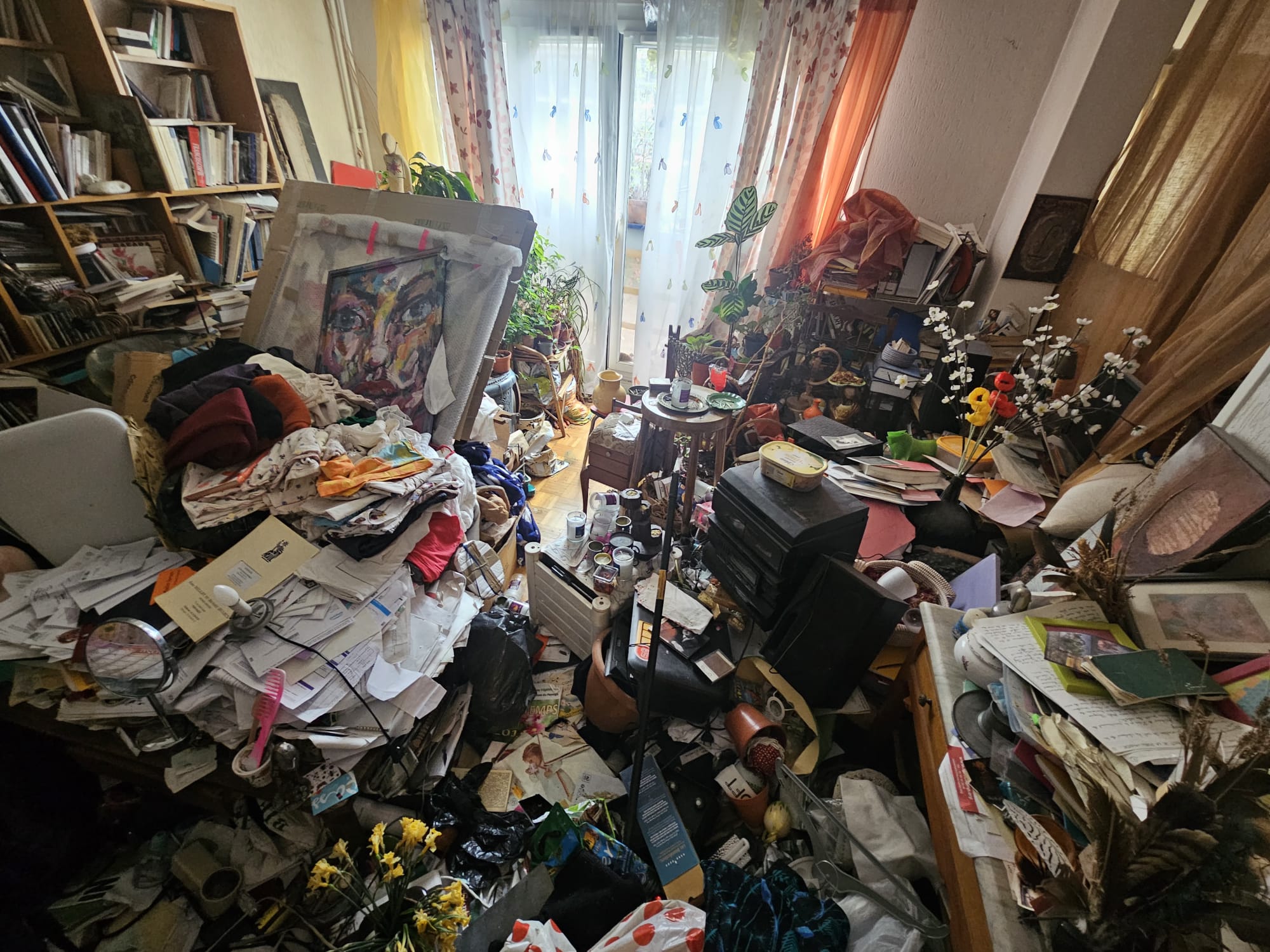 Débarras Diogène Paris nettoyage logement insalubre SOS Débarras