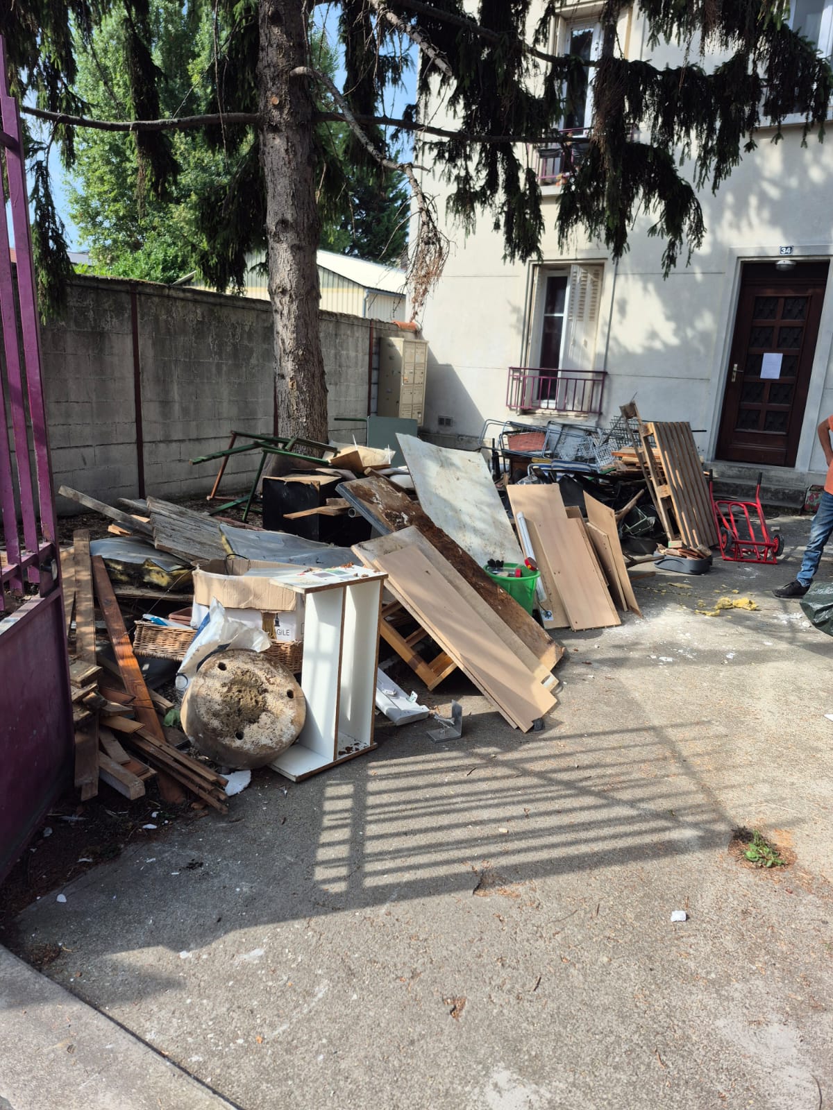 VHJ Service débarras Syndrome de Diogène 94